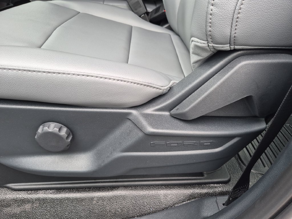 New 2026 Ford F350 XL AWD/4WD image 14