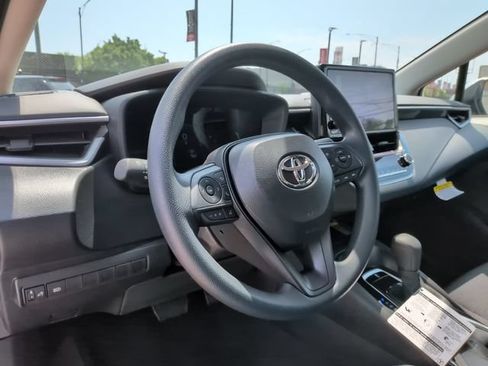 Used 2026 Toyota Corolla LE w/ LE Premium Package FWD image 26