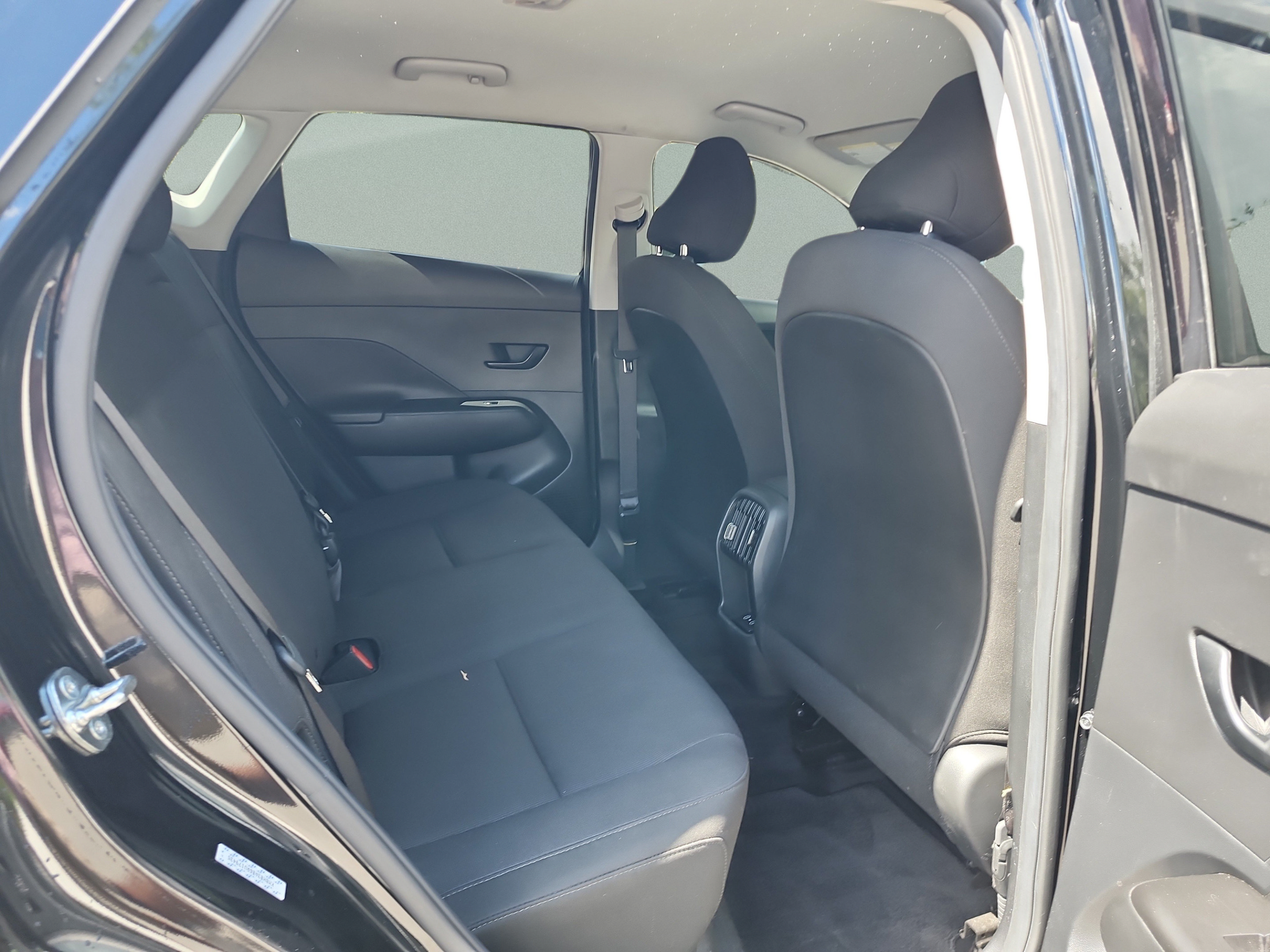 Used 2024 Hyundai Kona SEL FWD image 18