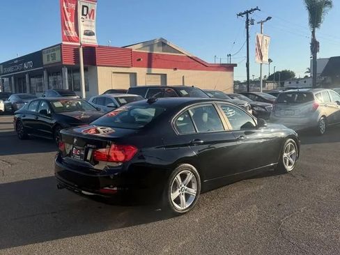 Used 2014 BMW 320i xDrive Sedan AWD/4WD image 5