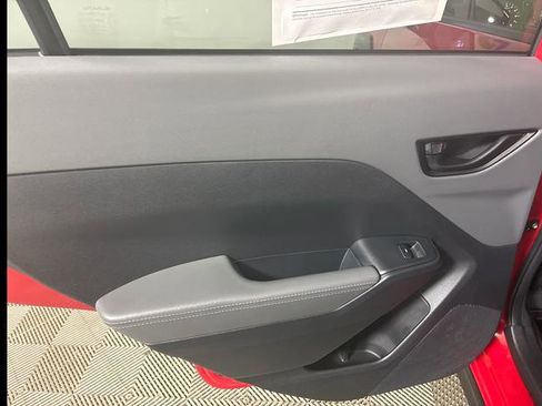 Certified 2025 Subaru Crosstrek 2.0i Premium image 24