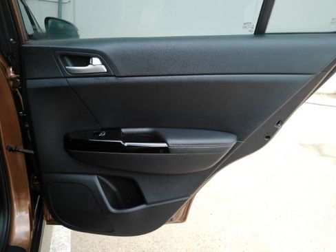 Used 2018 Kia Sportage EX w/ EX Technology Package FWD image 27