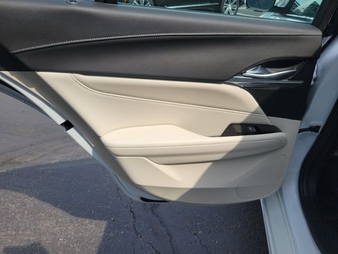 Used 2021 Cadillac CT4 Premium Luxury AWD/4WD image 14
