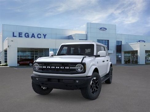 New 2026 Ford Bronco Outer Banks AWD/4WD image 2
