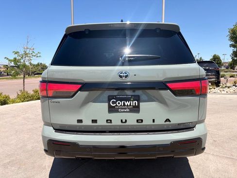 Used 2025 Toyota Sequoia Limited w/ Tow Technology Package AWD/4WD image 8