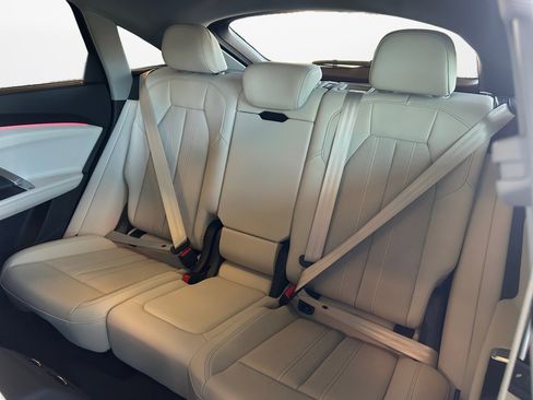 New 2025 Audi Q5 Prestige image 12