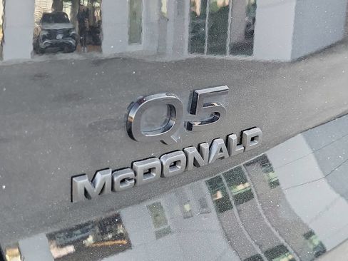 Used 2025 Audi Q5 Premium w/ Convenience Package AWD/4WD image 11