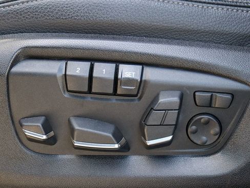 Used 2018 BMW X5 xDrive50i image 32