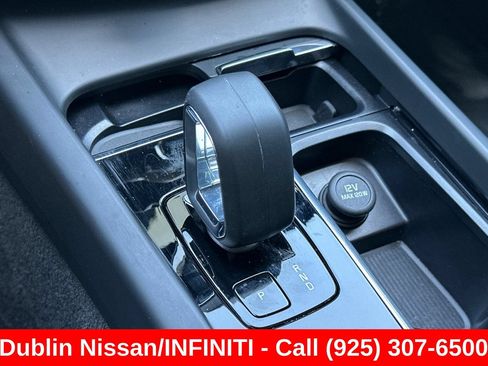 Used 2023 Volvo XC60 B5 Core w/ Protection Package Premier FWD image 33
