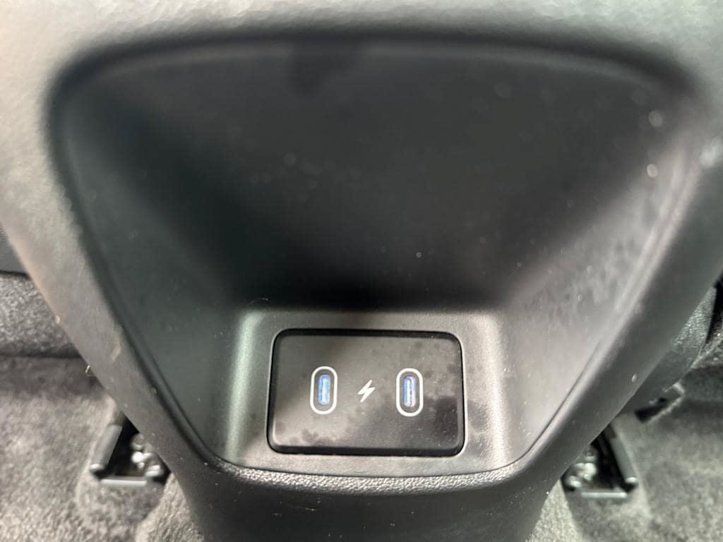Used 2025 Hyundai Elantra SE FWD image 19