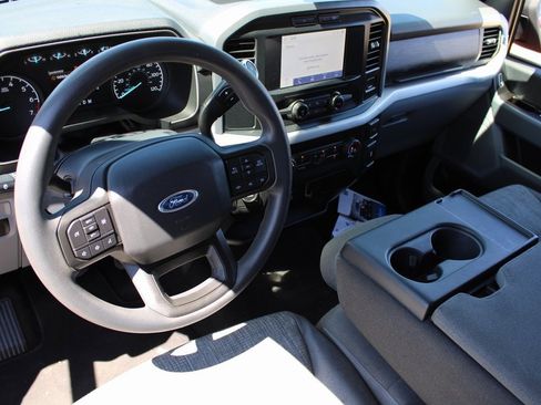 Used 2023 Ford F150 XLT image 2