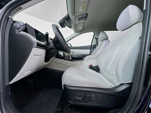 Used 2025 Hyundai Tucson SEL image 35