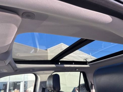 Used 2025 Ford Expedition Active image 15