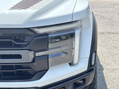 Used 2024 Ford F150 Raptor AWD/4WD image 11