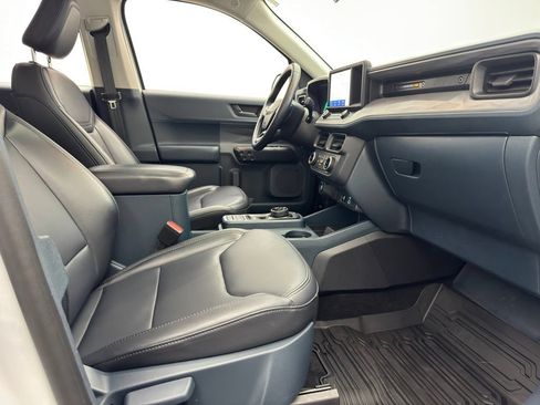Used 2024 Ford Maverick Lariat w/ Black Appearance Package FWD image 30