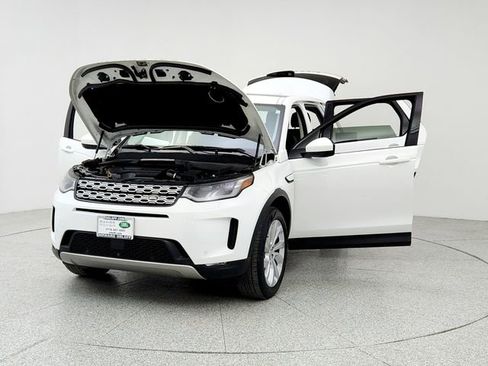 Certified 2022 Land Rover Discovery Sport SE image 9