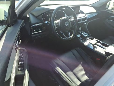 Used 2024 Acura MDX SH-AWD w/ Technology Package image 6