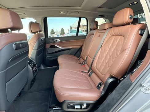 Used 2026 BMW X7 xDrive40i image 26