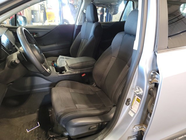 Used 2025 Subaru Outback Premium w/ Popular Package #1A AWD/4WD image 10
