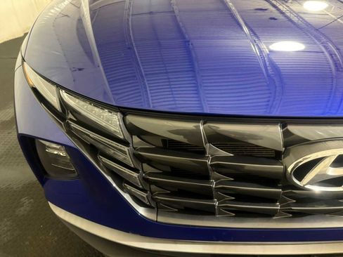 Used 2023 Hyundai Tucson SE image 4