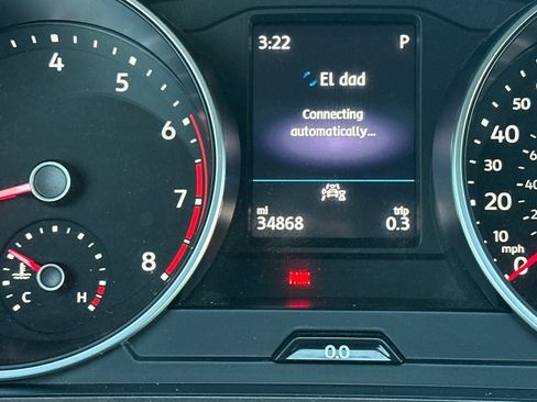 Used 2021 Volkswagen Tiguan S image 27