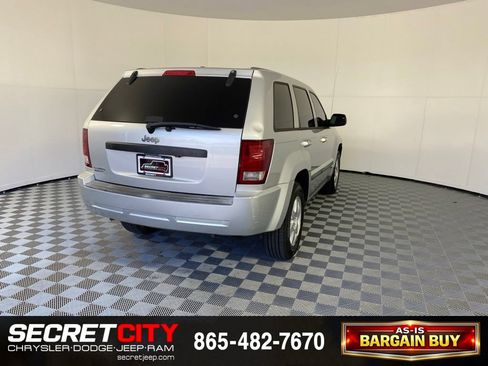 Used 2008 Jeep Grand Cherokee Laredo RWD image 7