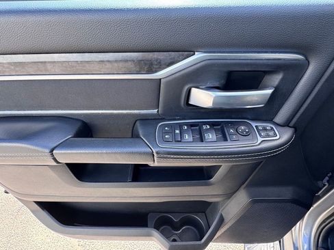 Used 2024 RAM 2500 Big Horn w/ Night Edition image 10