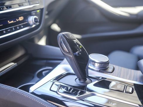 Certified 2023 BMW 540i w/ M Sport Package RWD image 19