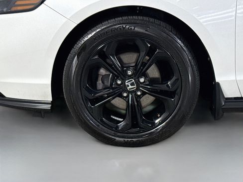 Used 2025 Honda Accord SE image 38