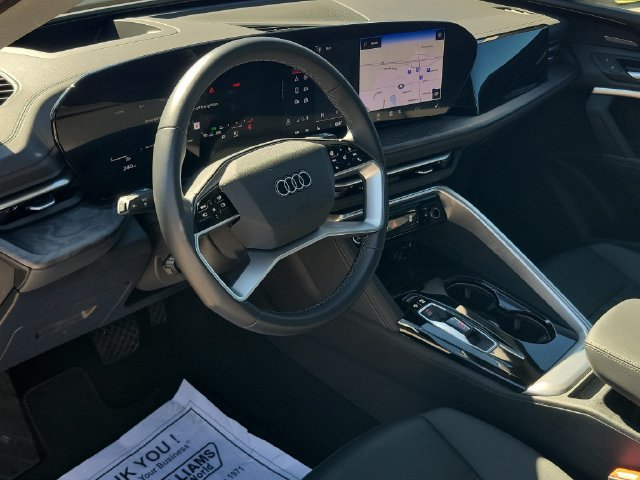 Used 2025 Audi Q5 Premium Plus w/ Premium Plus AWD/4WD image 8