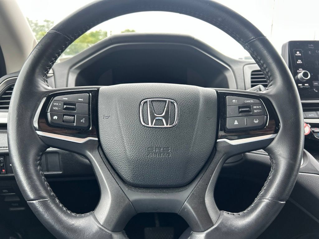 Used 2025 Honda Odyssey EX-L image 11