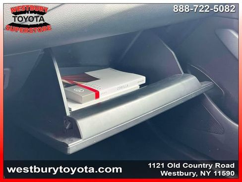 Used 2023 Toyota Corolla LE w/ LE Convenience Package FWD image 29