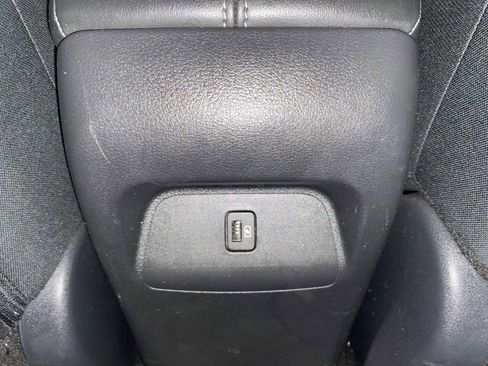 Used 2024 Nissan Sentra SV FWD image 25