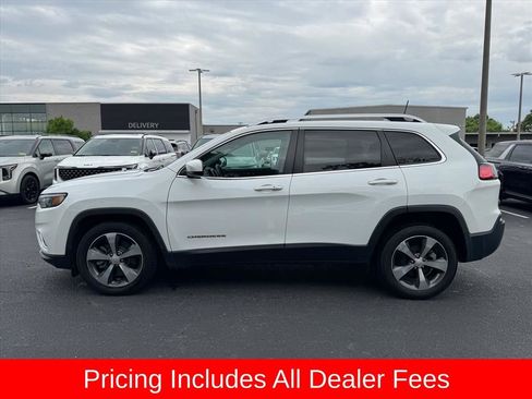 Used 2019 Jeep Cherokee Limited FWD image 6