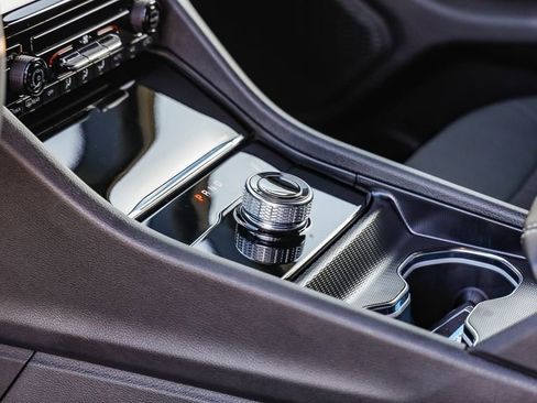 New 2025 Jeep Grand Cherokee L Laredo image 21