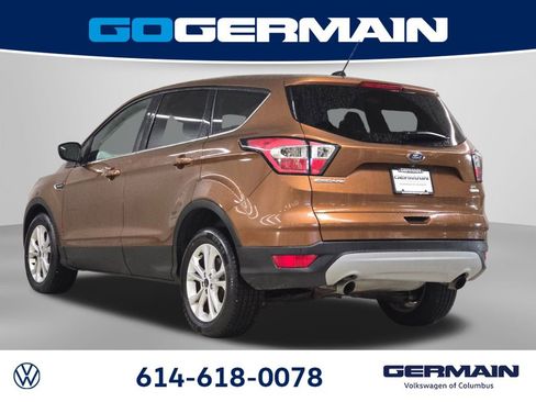 Used 2017 Ford Escape SE image 11