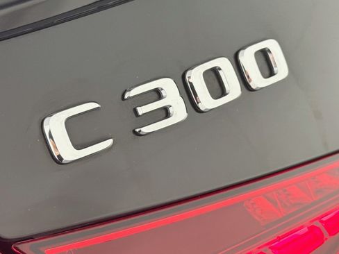 Used 2022 Mercedes-Benz C 300 Sedan image 9