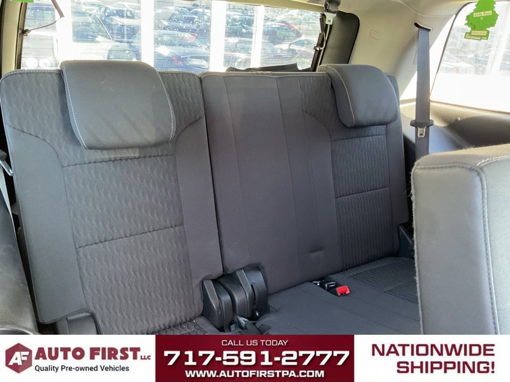 Used 2019 GMC Yukon SLE w/ SLE Value Package AWD/4WD image 16