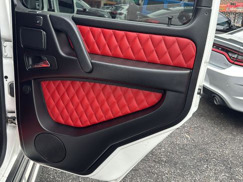Used 2017 Mercedes-Benz G 63 AMG 4MATIC image 29