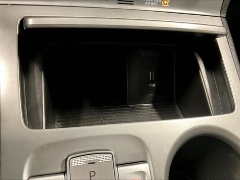 Used 2023 Hyundai Kona SE image 26