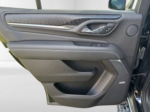 Used 2021 GMC Yukon Denali w/ Denali Ultimate Package image 28