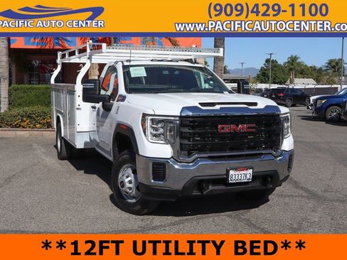 Used 2022 GMC Sierra 3500 Pro w/ Convenience Package image 1