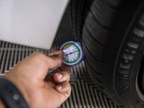 Used 2023 BMW M5 w/ Executive Package image 42