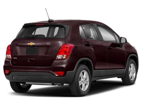 Used 2020 Chevrolet Trax LS w/ Tint and Cruise Package FWD image 3