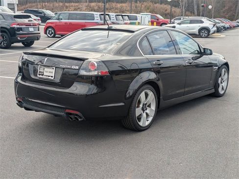 Used 2009 Pontiac G8 GT w/ Premium Package image 4