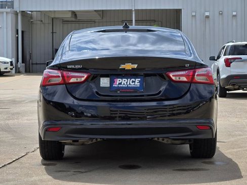 Used 2019 Chevrolet Malibu LT FWD image 5