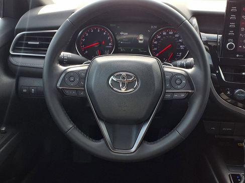 Used 2023 Toyota Camry XSE FWD image 21