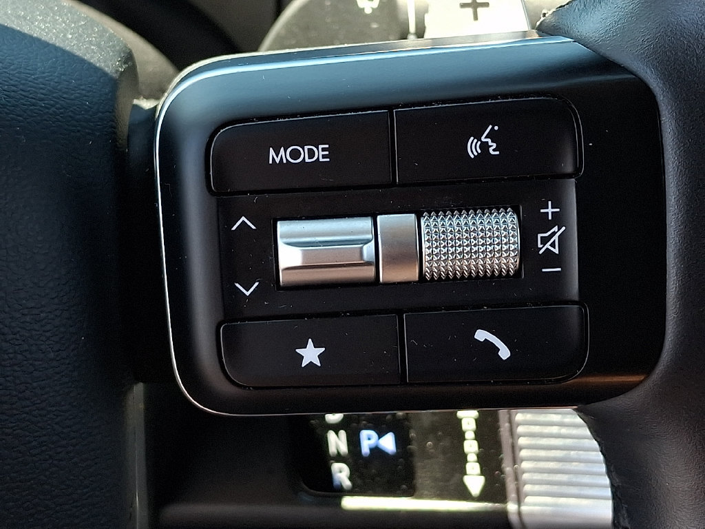 Used 2025 Hyundai Santa Fe SEL AWD/4WD image 21
