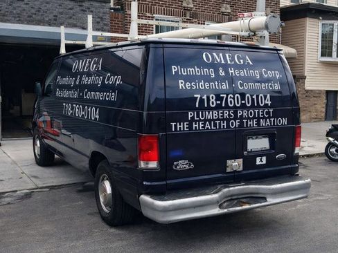 Used 2000 Ford E-250 and Econoline 250 RWD image 3