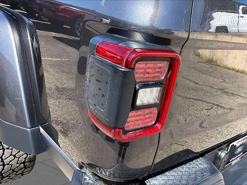 Used 2023 Jeep Gladiator Mojave w/ LED Lighting Group AWD/4WD image 28